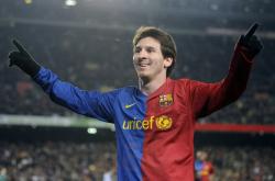 爱游戏大厅-哥斯达黎加关键战突围西班牙，基耶萨赛后评分拉满，一场战术与意志的胜利