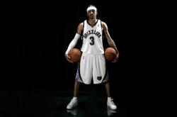 爱游戏在线-雷霆狂胜76人背后，贝恩如何从角色球员蜕变为关键先生