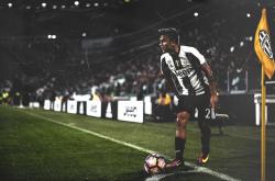 AYX体育赛事-铁闸与逆转，特奥的防守艺术与奥地利的坚韧胜利