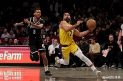 爱游戏体育官网-篮网队新秀绝杀，惊艳全场观众