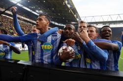 爱游戏下载-关于柏林赫塔客场惊险战平，保持领先优势的信息