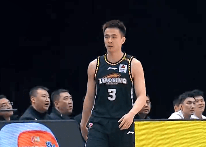 江苏队取得关键胜利,稳固季后赛资格 江苏队取得关键胜利,稳固季后赛资格