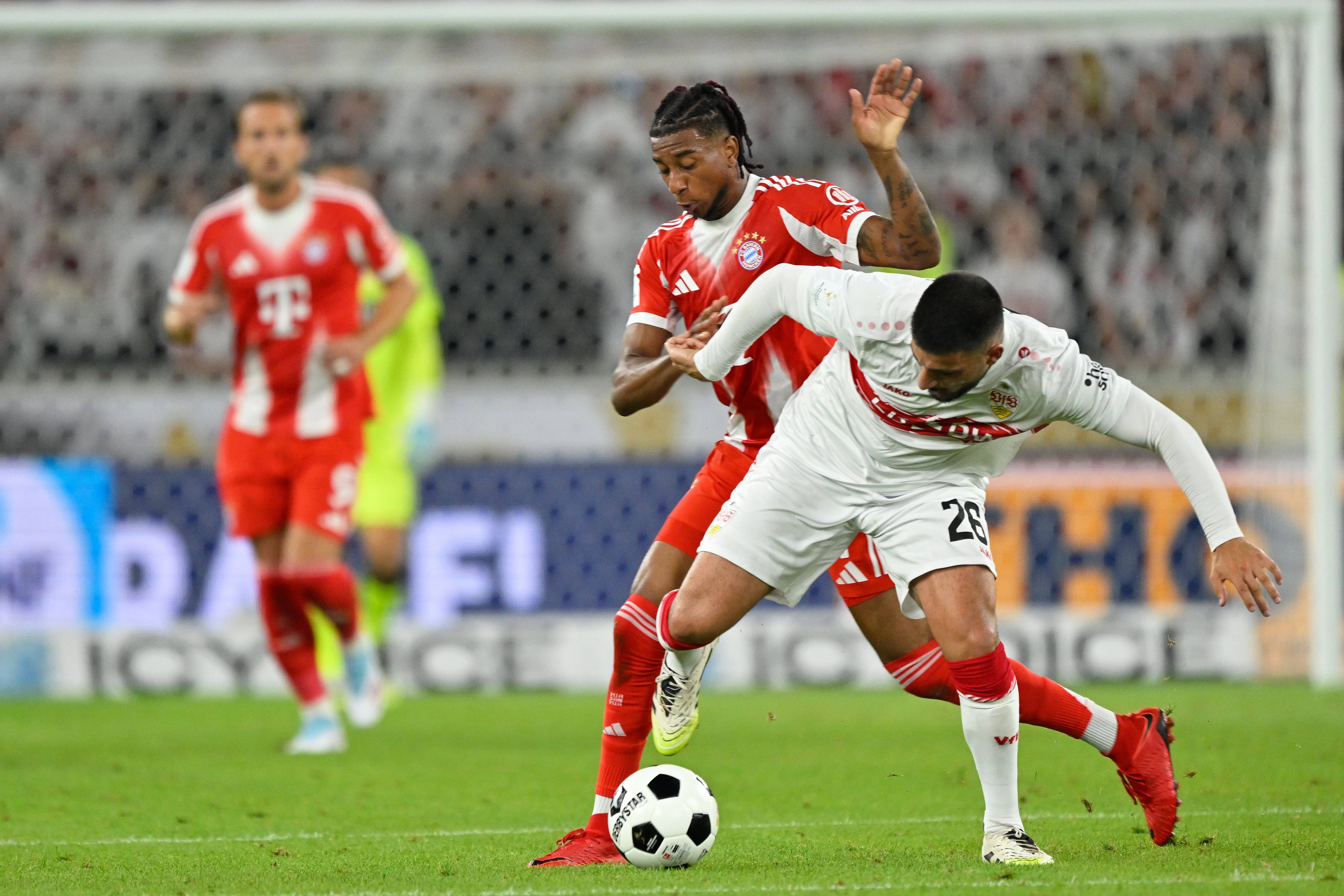 拜仁慕尼黑凭借梅罗绝杀,继续领跑德甲 拜仁慕尼黑凭借梅罗绝杀,继续领跑德甲