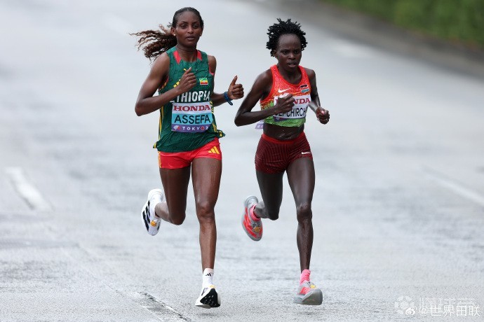 肯尼亚选手在田径比赛中获得铜牌 肯尼亚选手在田径比赛中获得铜牌