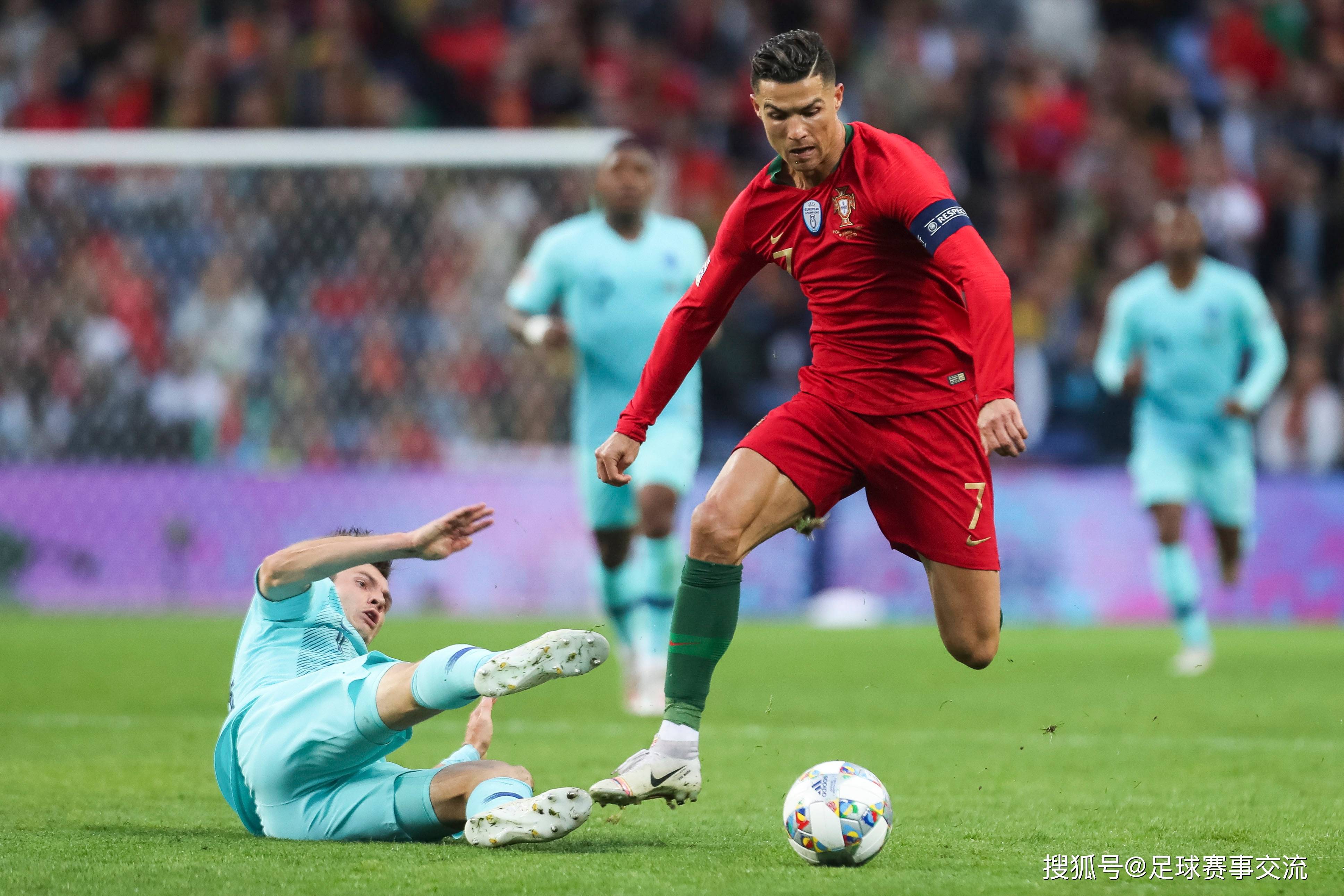 包含葡萄牙队憾负比利时，梅西率领阿根廷晋级半决赛的词条