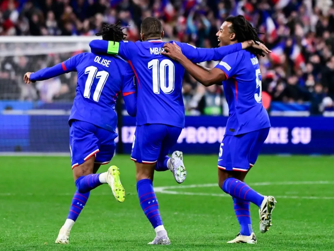 欧预赛赛场秩序井然，球队精神面貌焕然一新的简单介绍