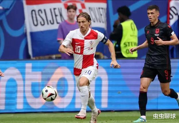 英格兰力克比利时，欧洲杯预选赛白热化对决