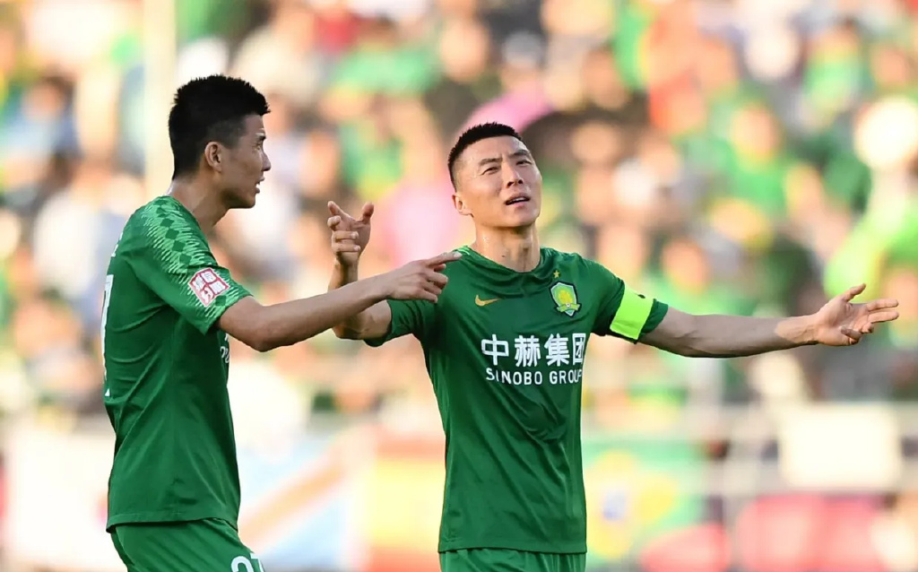 前锋闪耀进球高效率赢得掌声