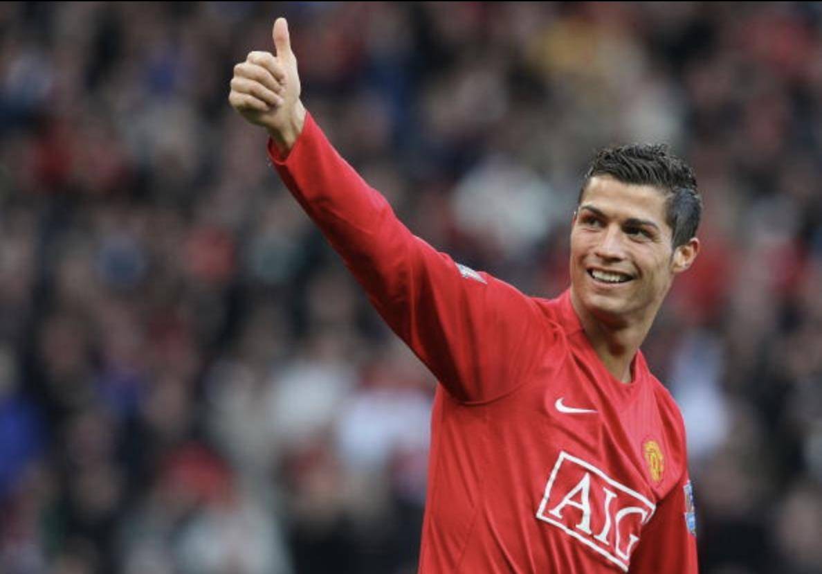 前锋闪耀进球高效率赢得掌声