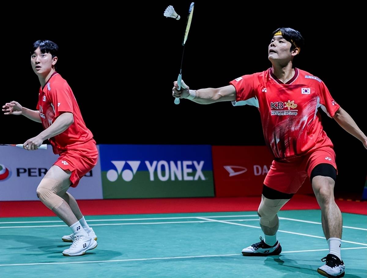 法国羽毛球队逆转日本羽毛球队，林丹三分雨点燃全场的简单介绍