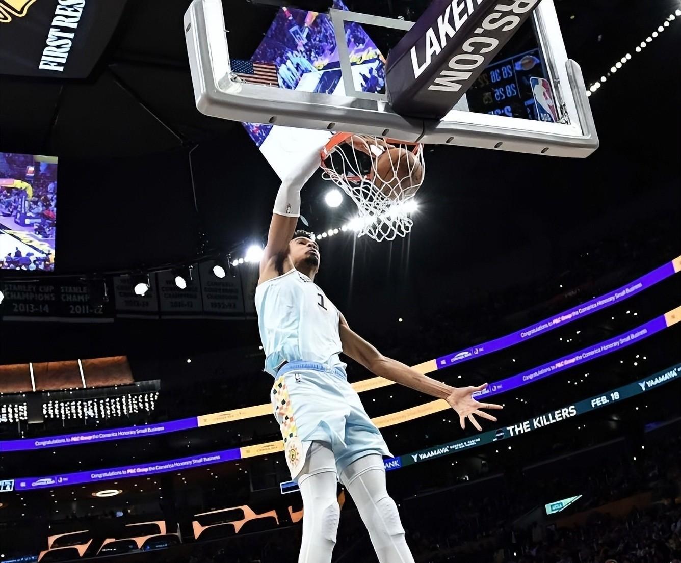 热火主场大胜马刺,豪取四连胜 热火主场大胜马刺,豪取四连胜