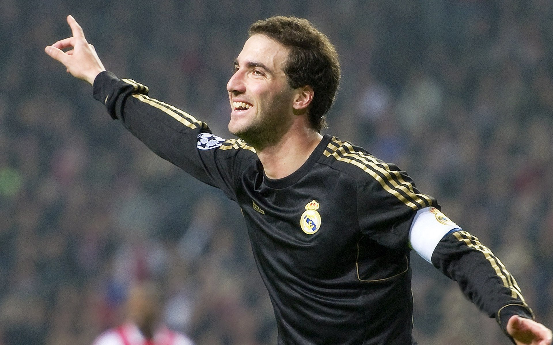 世界排名争夺战焦点战，巴拉圭爆冷击败阿根廷，南美足坛格局生变